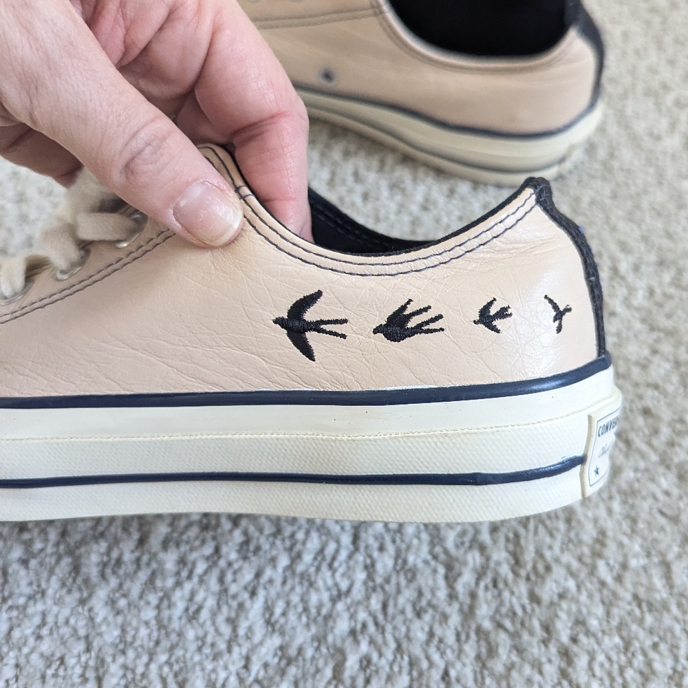 Converse All-Star Light Pink Size 9 Chuck Taylors Customized Birds - Picture 5 of 7